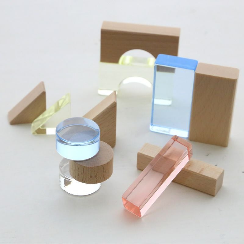【希少品】アクリル製　光の積み木 Lumiere Cubes アクリル＆木の積み木 43ピース(日本製) | Bellevie Enfant
