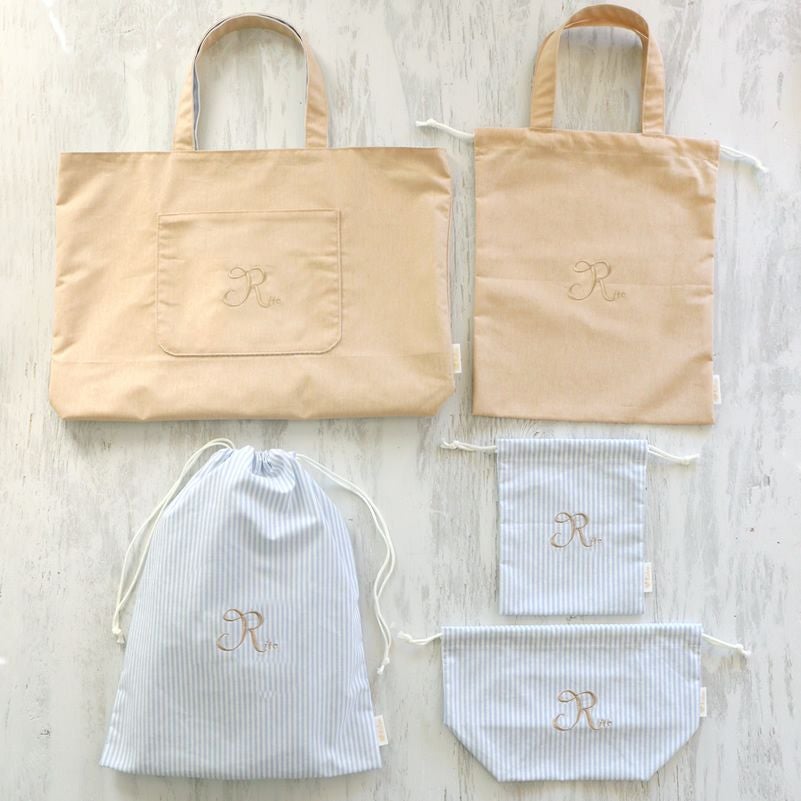 ギャラリー トートバッグ 使用イメージ