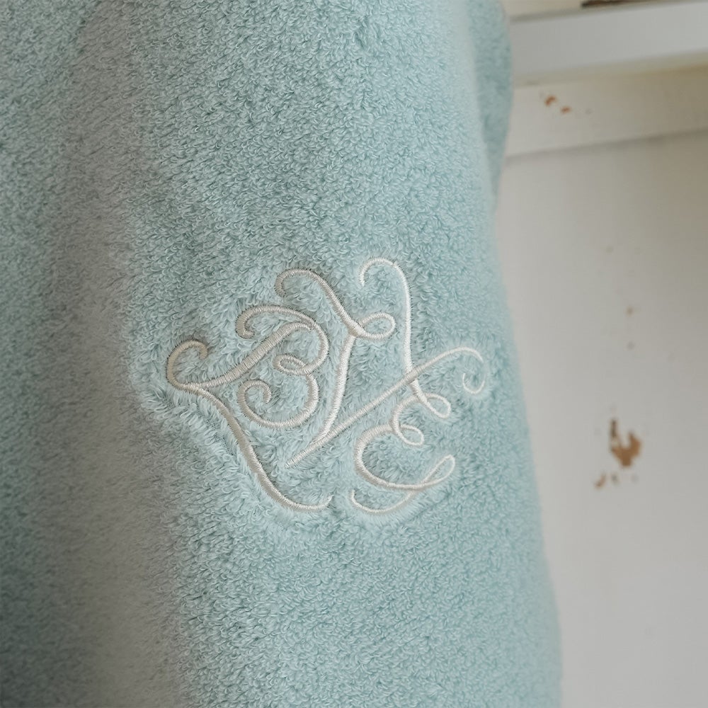 アンファン　マーク　ロゴ　刺繍　拡大